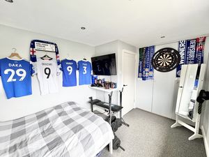 Photo 10- click for photo gallery